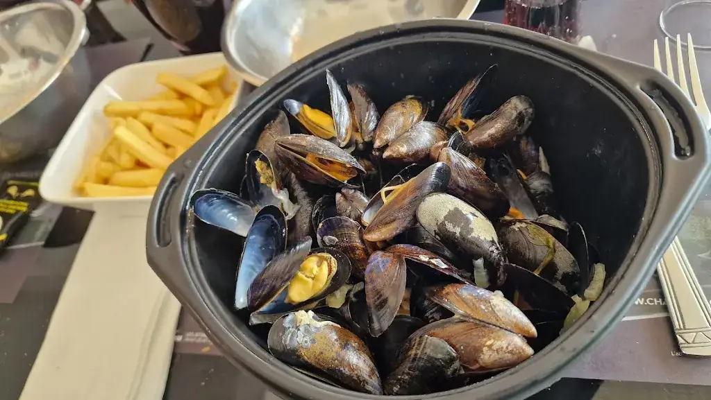 RESTAURANT LA FREGATE_Ardres_slider_image_3