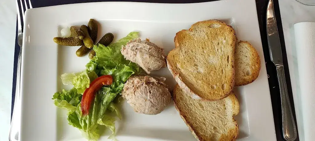 Nathalie Moreau_Le Relais Des Attaques_Attaques_recensione