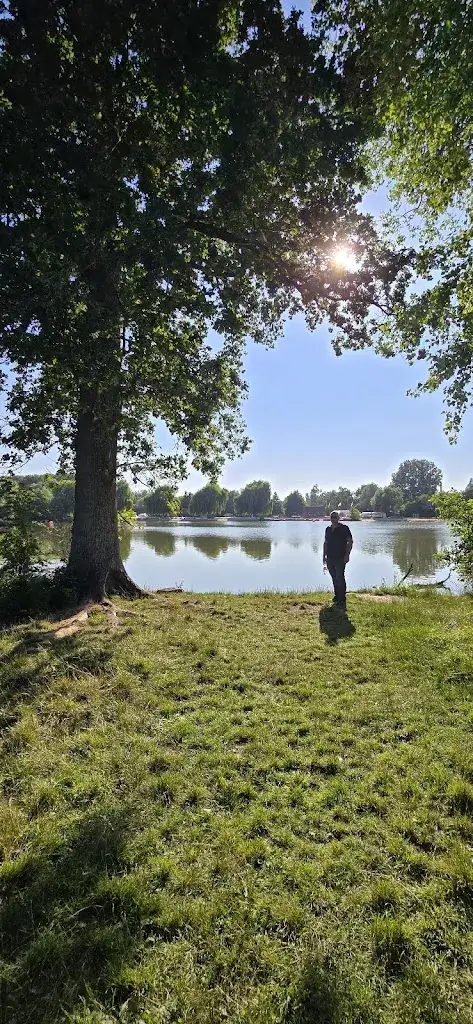 Dimitri_Lac d'Ardres_Ardres_review