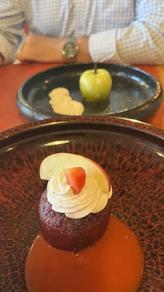 Maria Navedo_Le Double L_Aubigny-en-Artois_review