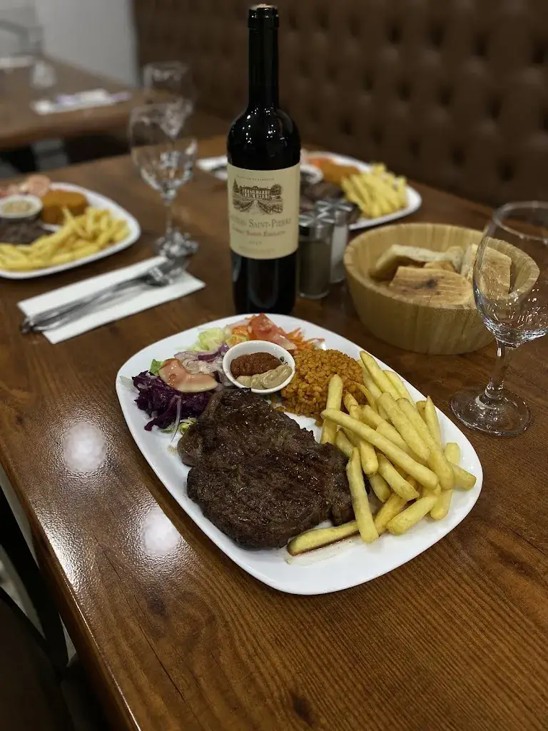 Grill d’Aubigny_Aubigny-en-Artois_slider_image_2