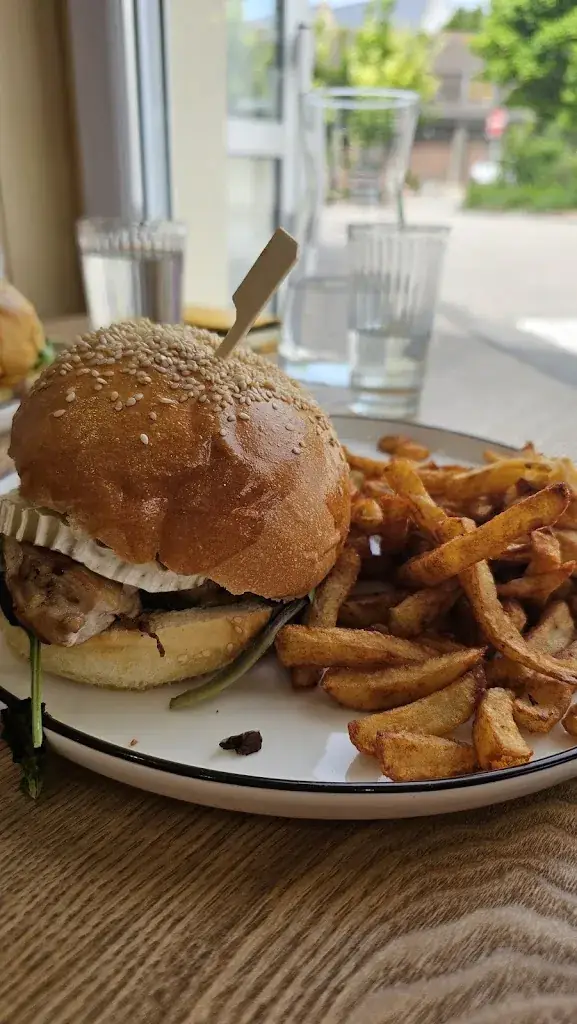 Françoise Kerckhove_Le Familial_Audruicq_review