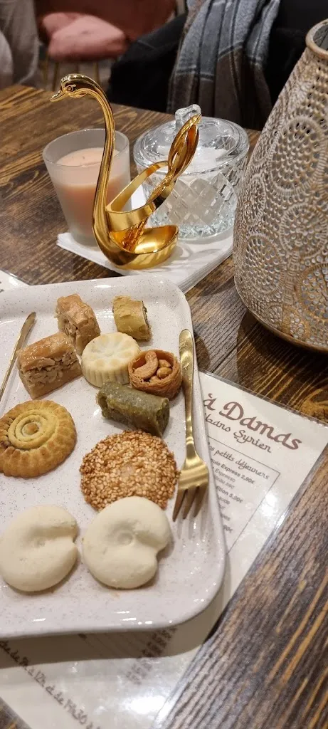 Kinsuk 31_Comme à Damas_Laon_review