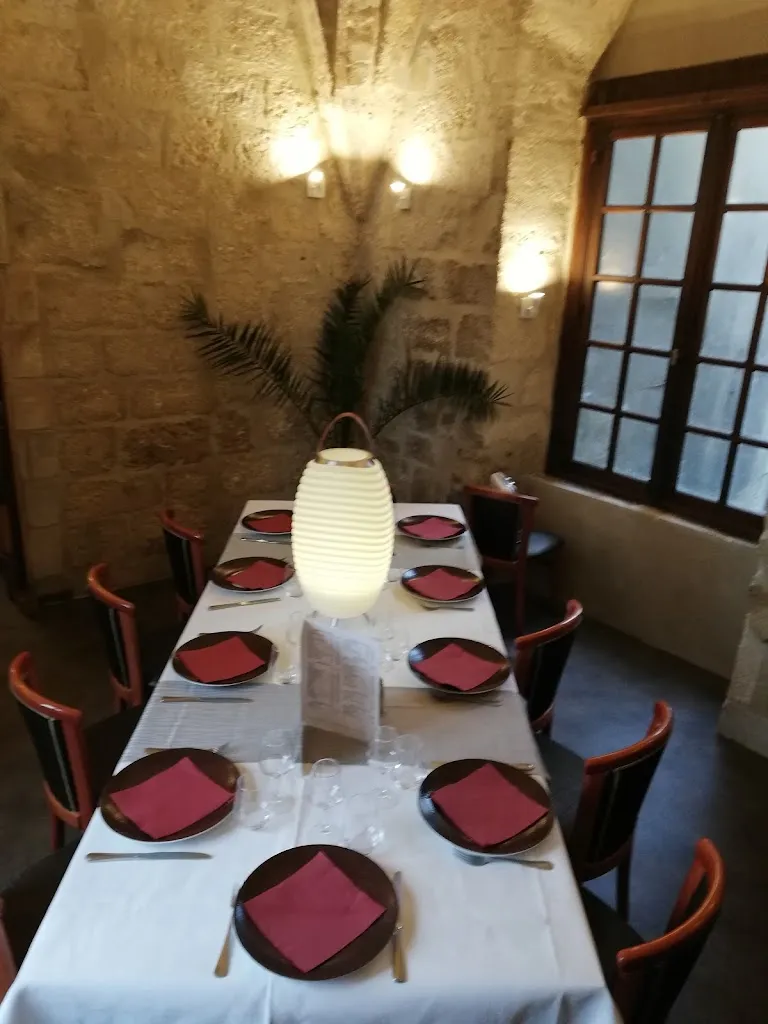 Les Chenizelles ristorante a Laon