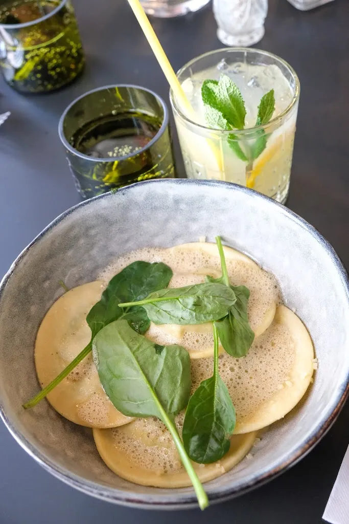 L'épure par Auguste & Ferdinand // Avelin_Avelin_slider_image_2