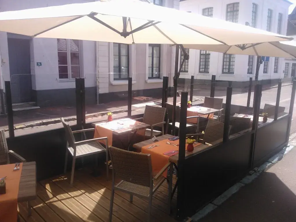 Restaurant la Breteche restaurant in Hesdin-la-Forêt