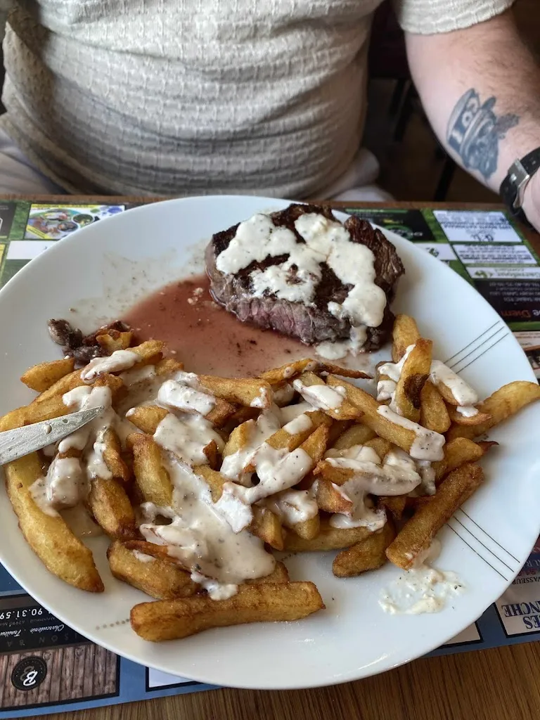 vincent godin_L'Alouette by Christelle et Reynald_Hesdin-la-Forêt_review