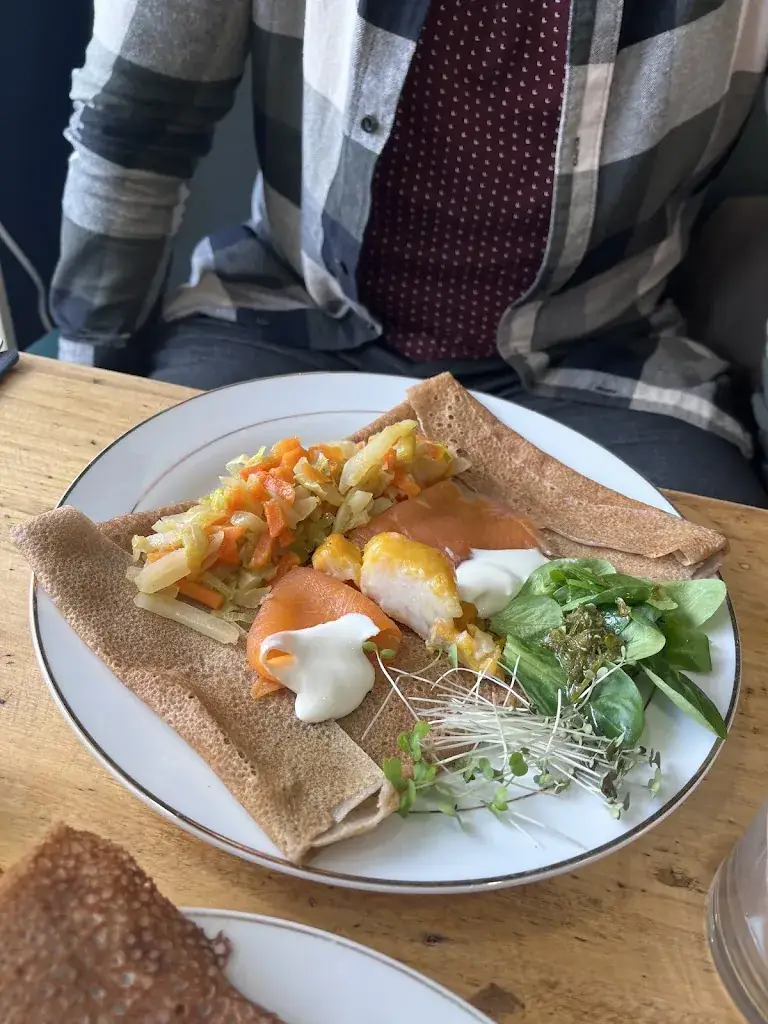 Naomi Ilsbroux_la bohème_Hesdin-la-Forêt_review