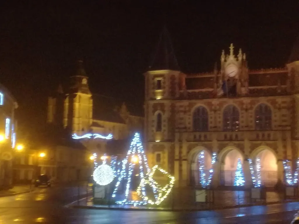 La Pirogue_Auxi-le-Château_slider_image_3