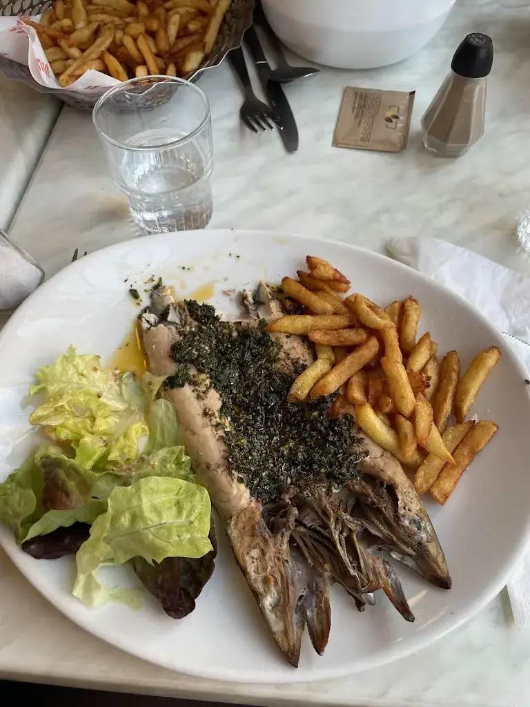 Kirsten Smit_Le Saint Pierre_Ault_review