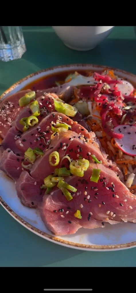 Manon Jarzabeck_Chez Virgile_Ault_review