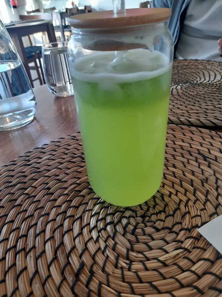 Am Laussi_LE 114_Armentières_review