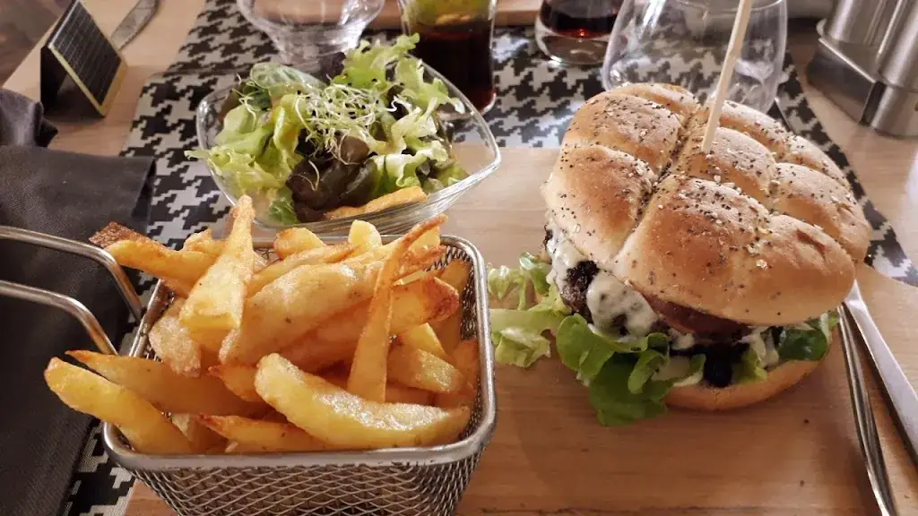 Restaurant Le Wez_Chapelle-d'Armentières_slider_image_2