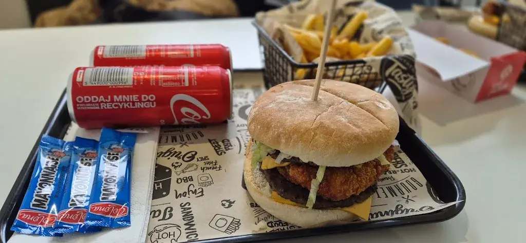 karten_LE MAESTRO BURGER_Armentières_recensione