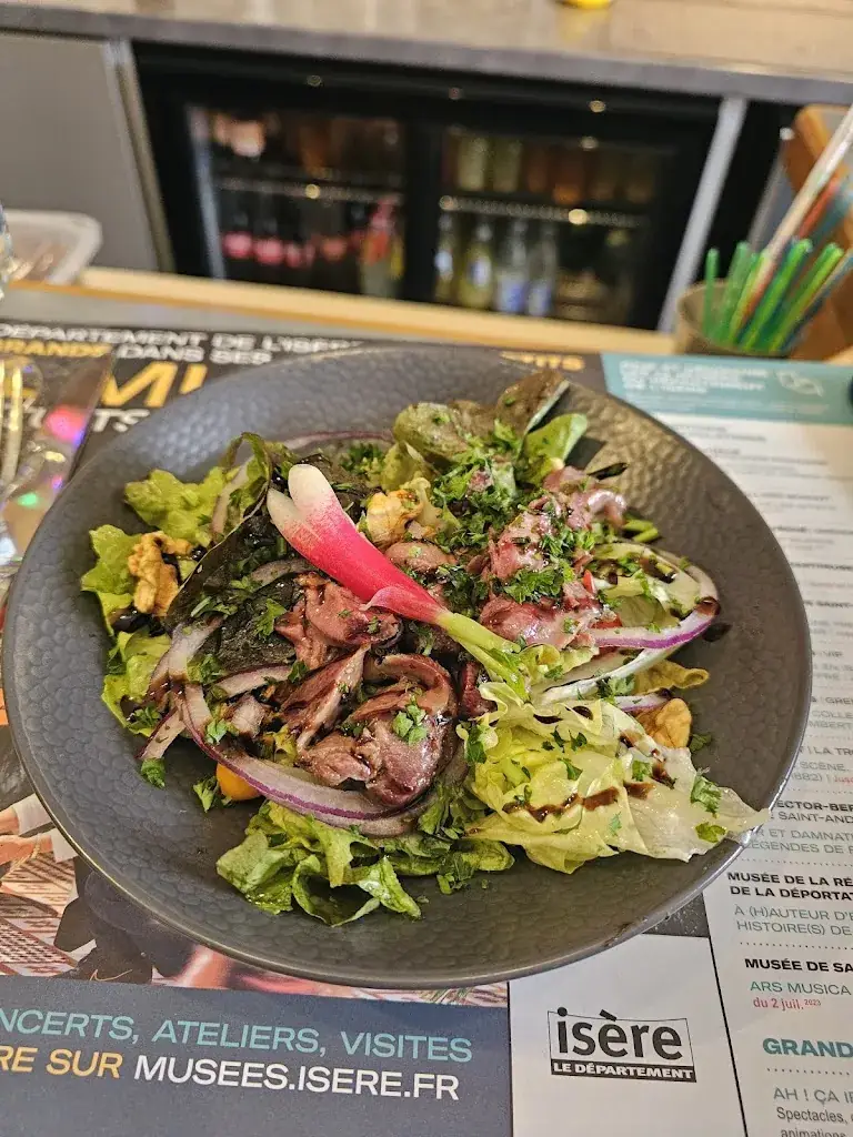 Loulou's Picture_Cafe Restaurant Chevallier_Chevrières_review