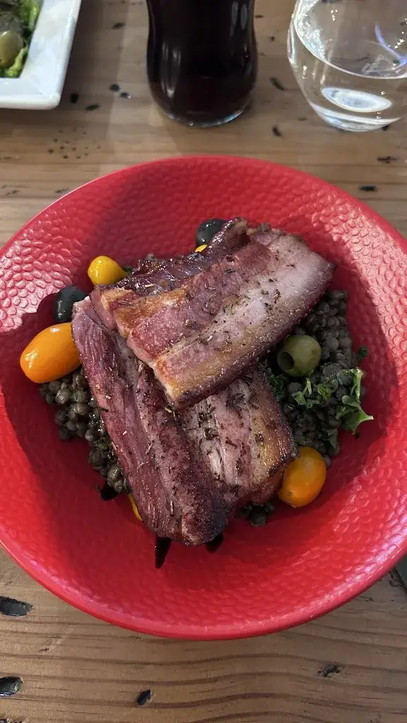 Laura Z_Cafe Restaurant Chevallier_Chevrières_review