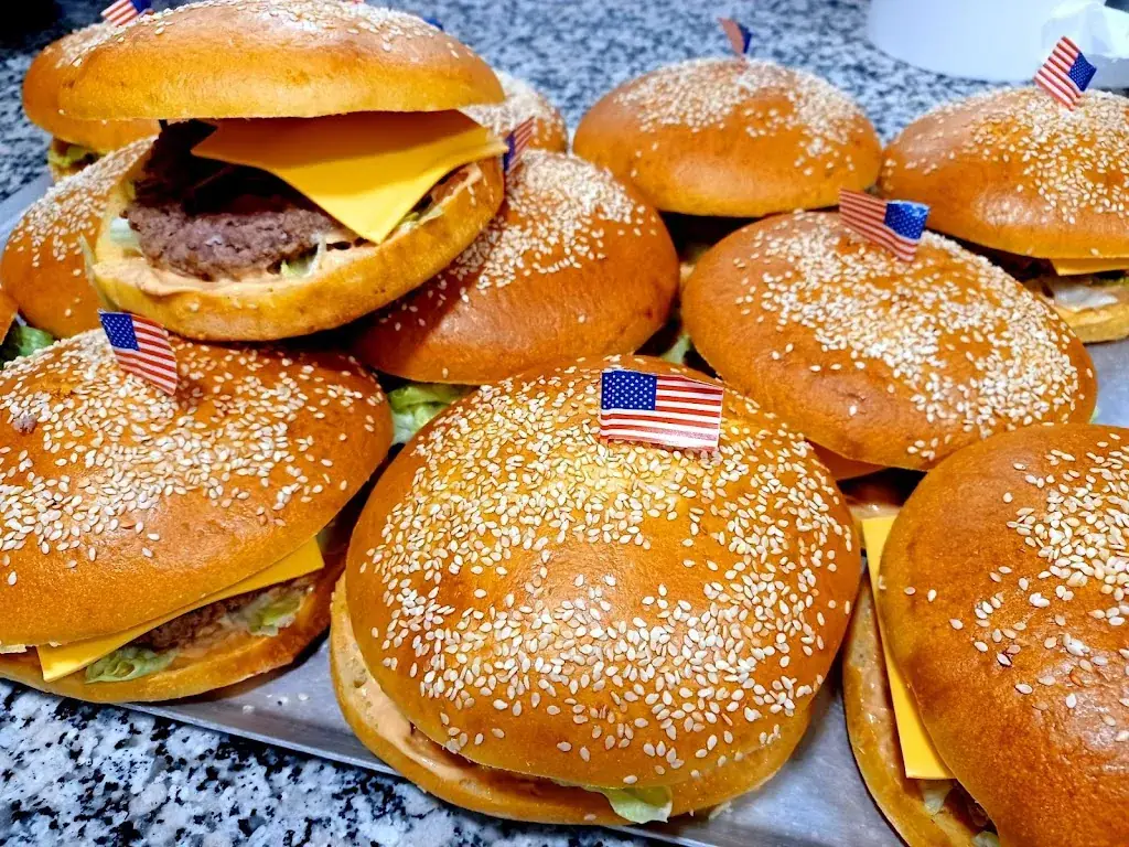 Menu_La tradition boulangerie pâtisserie snacking Avrechy_Avrechy_image_6