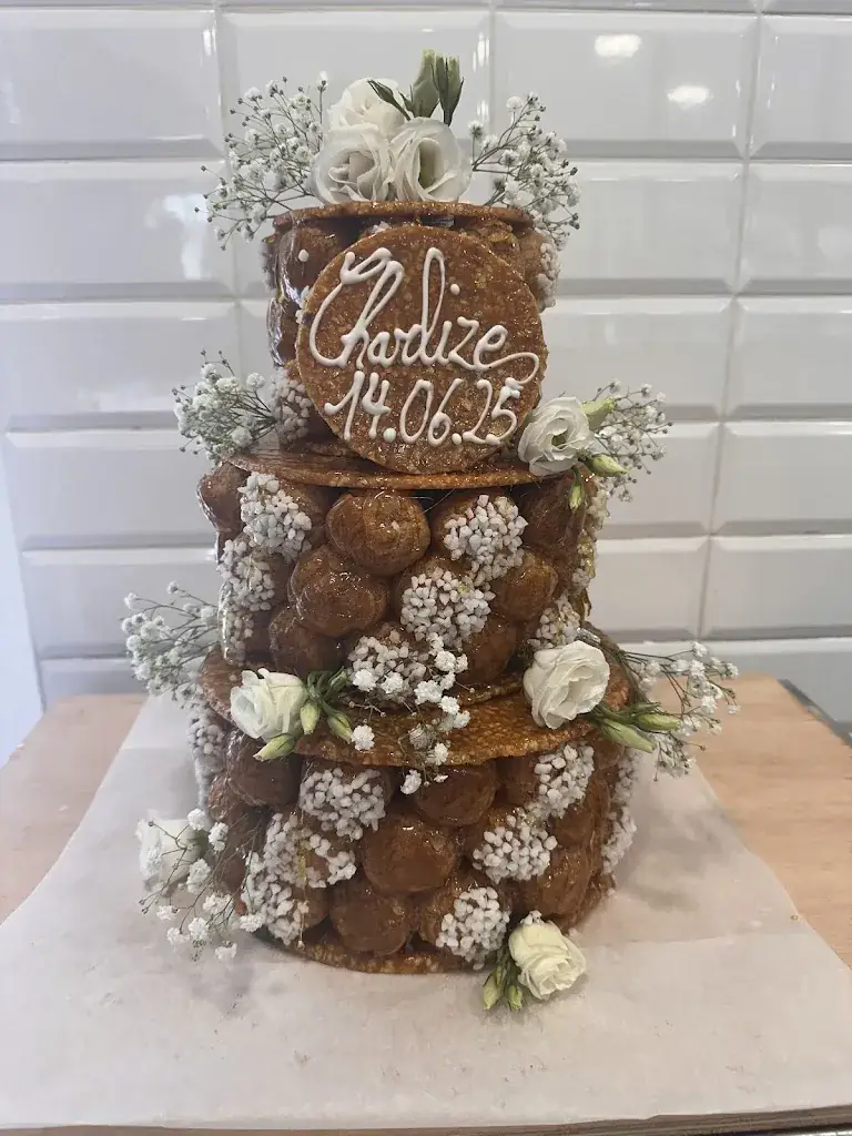 La tradition boulangerie pâtisserie snacking Avrechy_Avrechy_slider_image_2