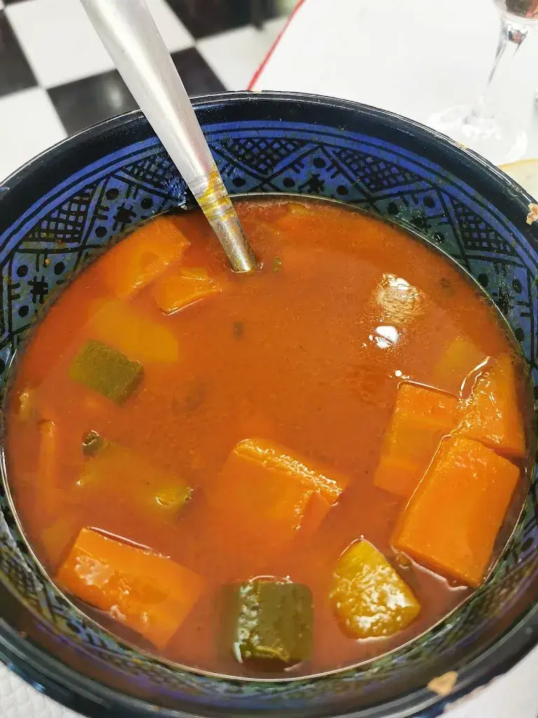 Bernard Pestelle_La Palmeraie_Avrechy_review