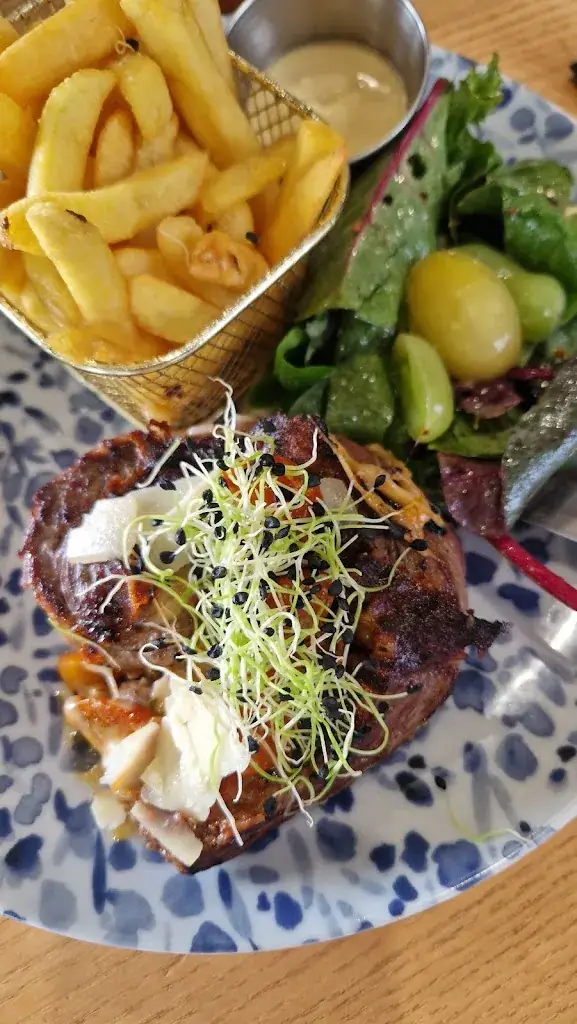 Marine BASTAERT_Les temps_Prouvy_review