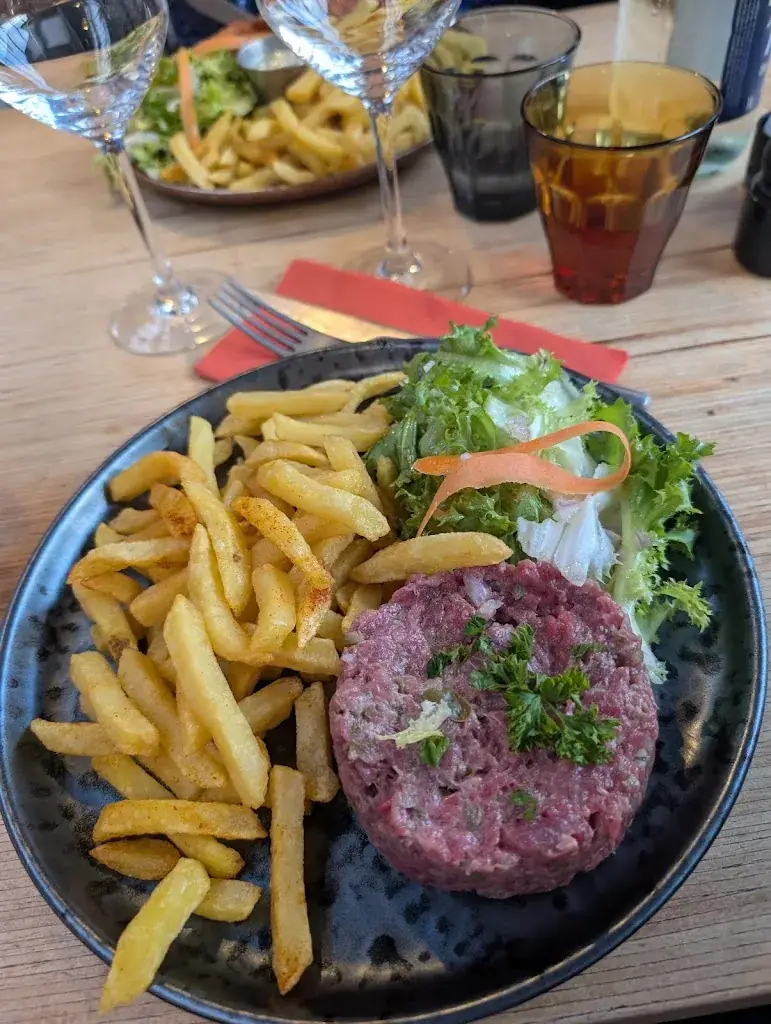 Restaurant O'Garage_Bachant_slider_image_2