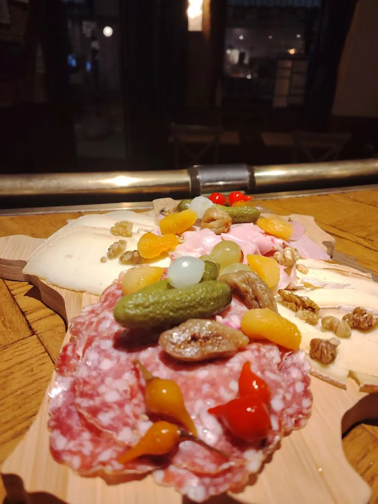 Le Grand Café de France_Saint-Marcellin_slider_image_2