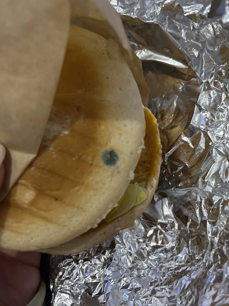 Djemila Pierrot_Pronto Pizza_Auchel_review