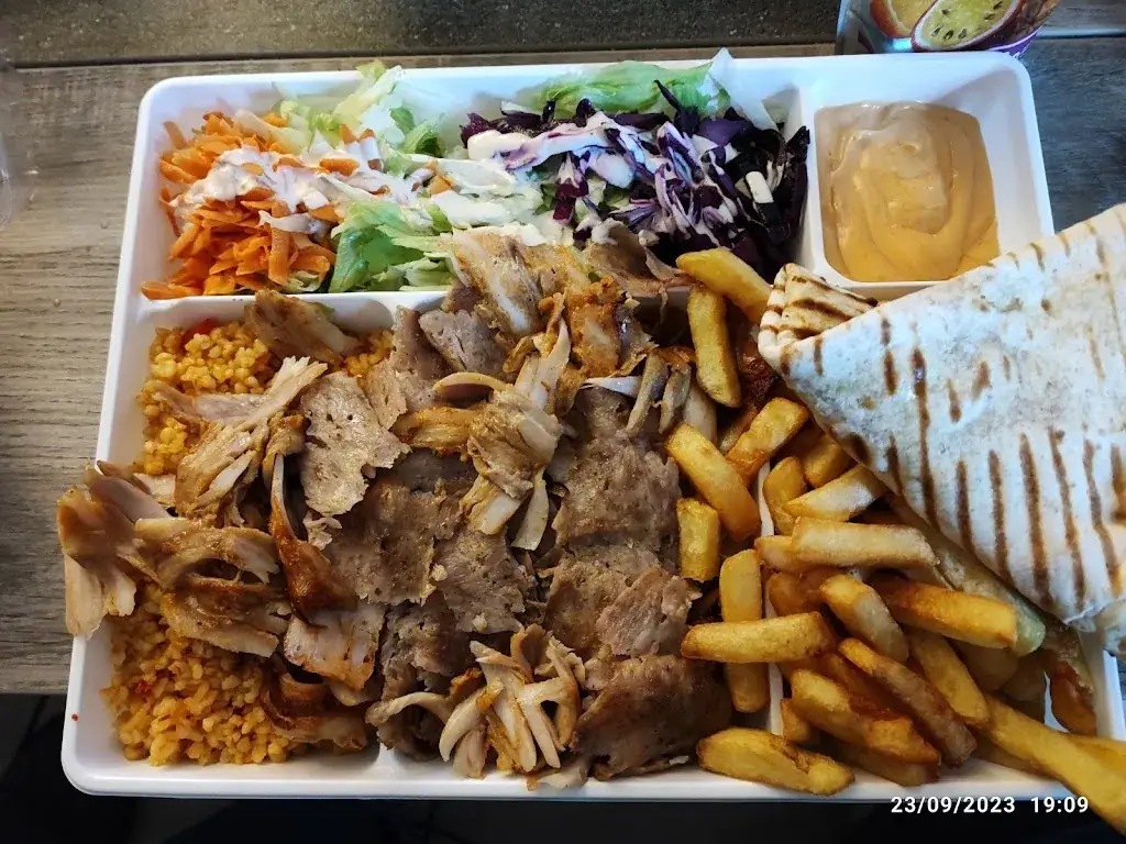 Menu_New istanbul Restaurant_Avion_image_7