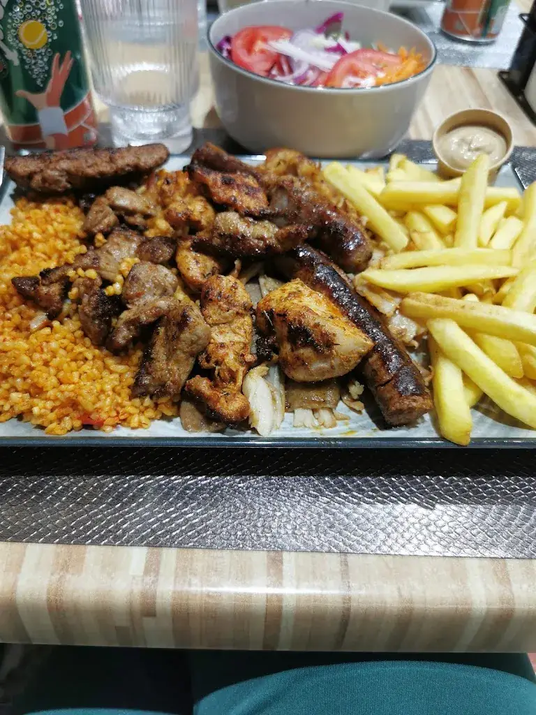 Noella Delabroye_New istanbul Restaurant_Avion_review