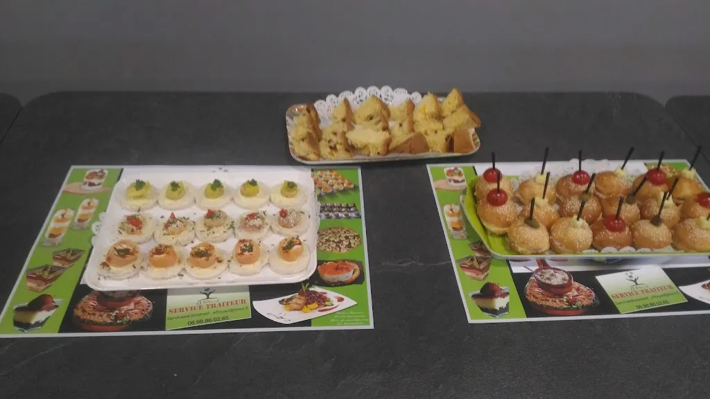 maxence one_Restaurant solidaire El Fouad_Avion_review