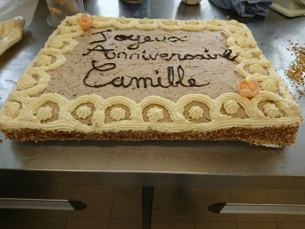 Restaurant solidaire El Fouad_Avion_slider_image_2