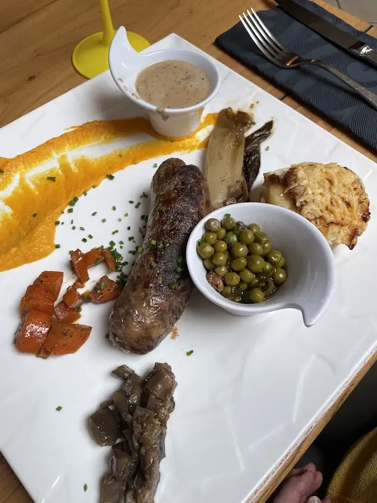 Peggy PRUVOST_Le Trou Normand_Baisieux_review