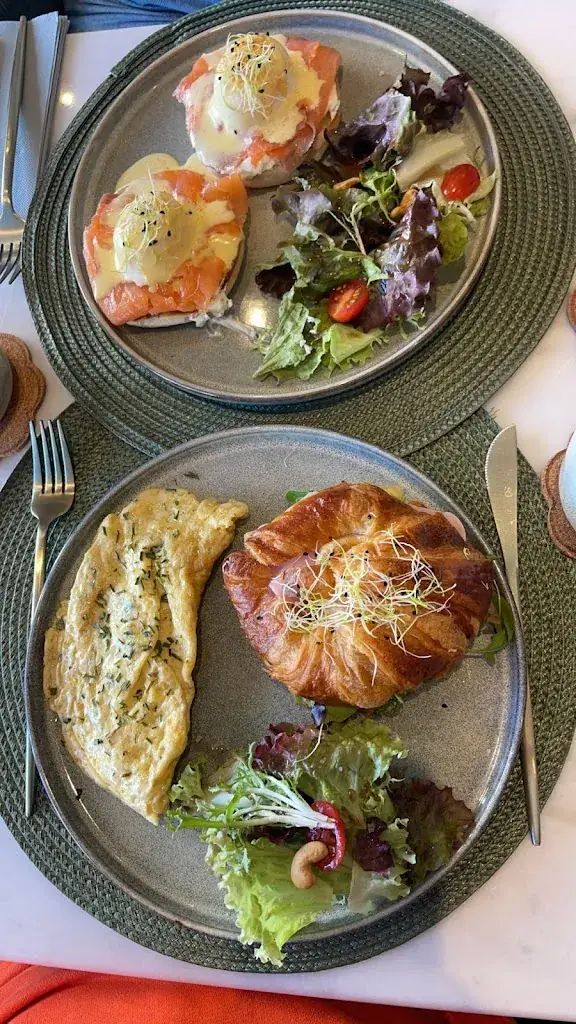 Miguerlande Marcel_Otto_Cluses_review