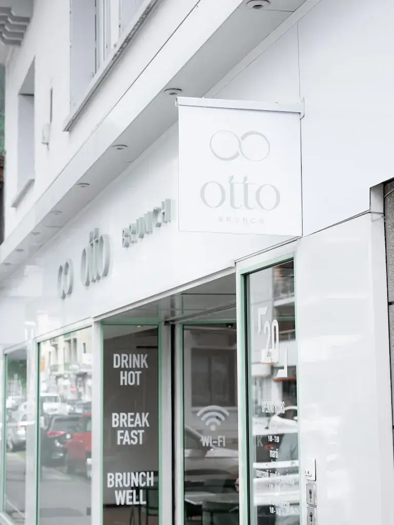 Otto ristorante a Cluses