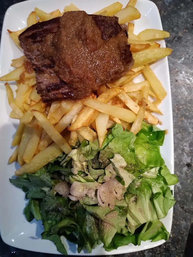 Cafe Du Marais_Bauvin_slider_image_2