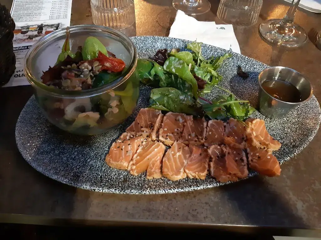 Sarah C_Place des Oliviers Aulnoy_Aulnoy-lez-Valenciennes_review