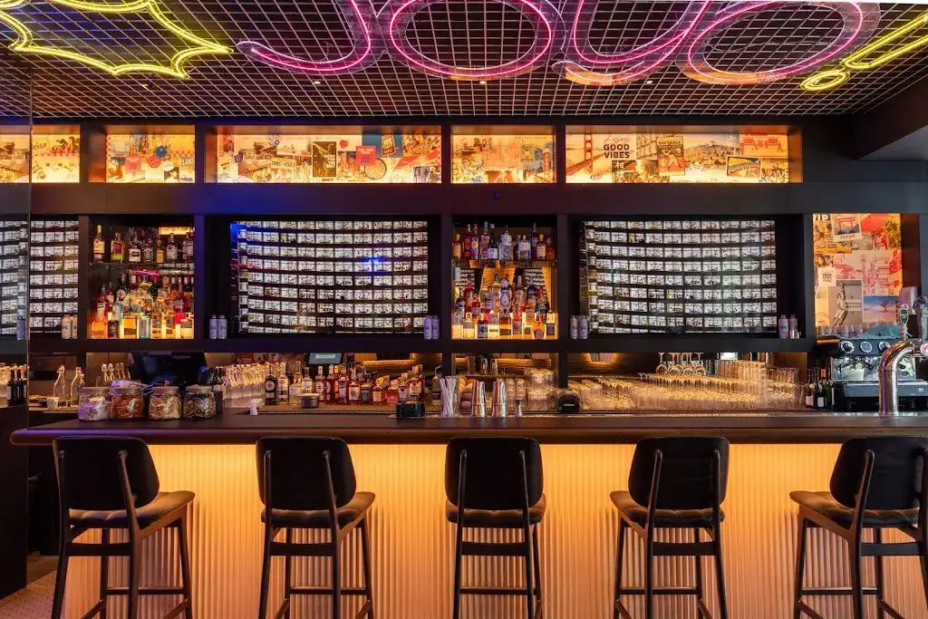 Jōyō - Azian Pub restaurante en Valenciennes