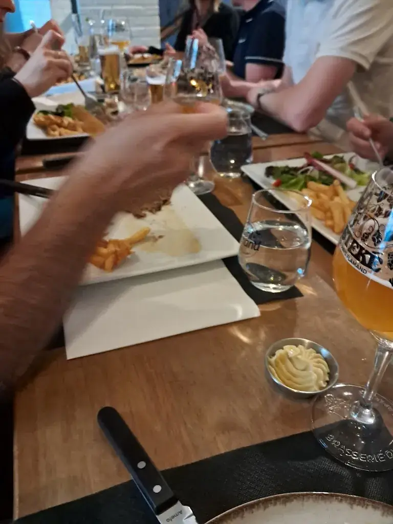 Vivian garrett_Les Canonniers_Valenciennes_avis