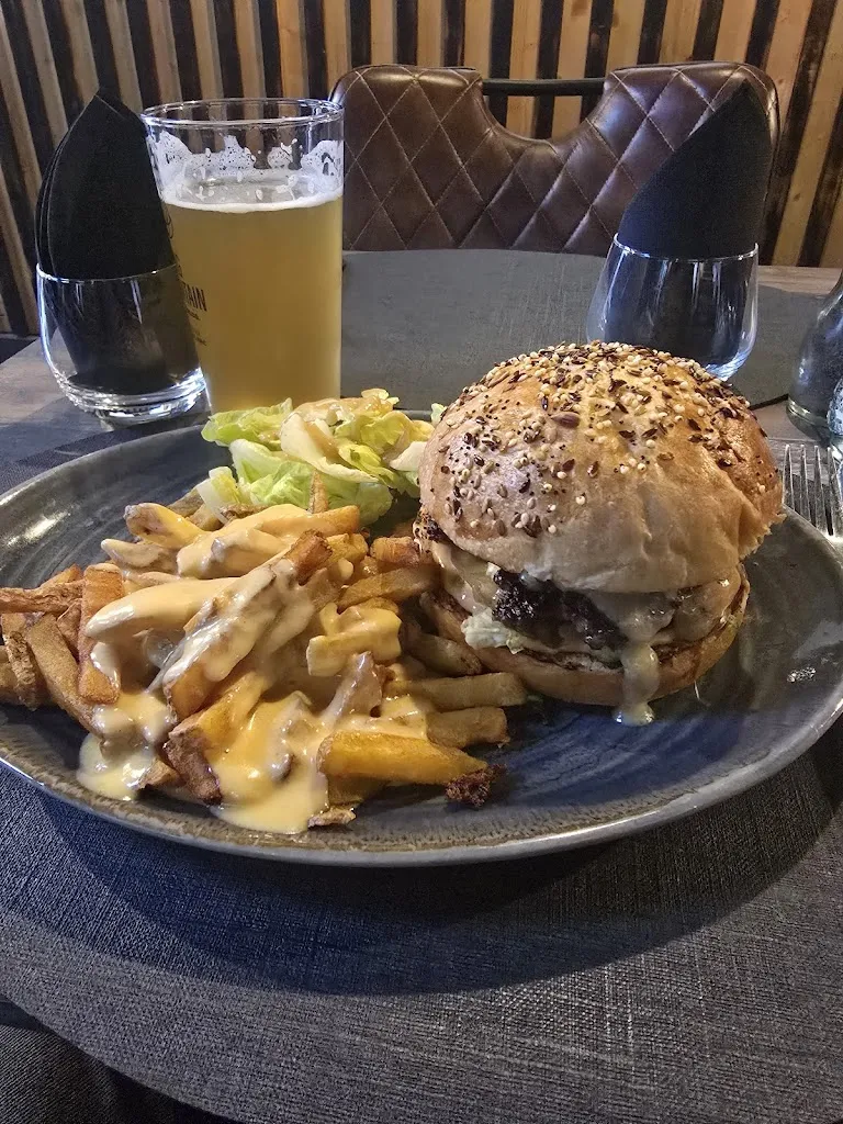 Julien SARBONI_Atelier B_Cluses_recensione