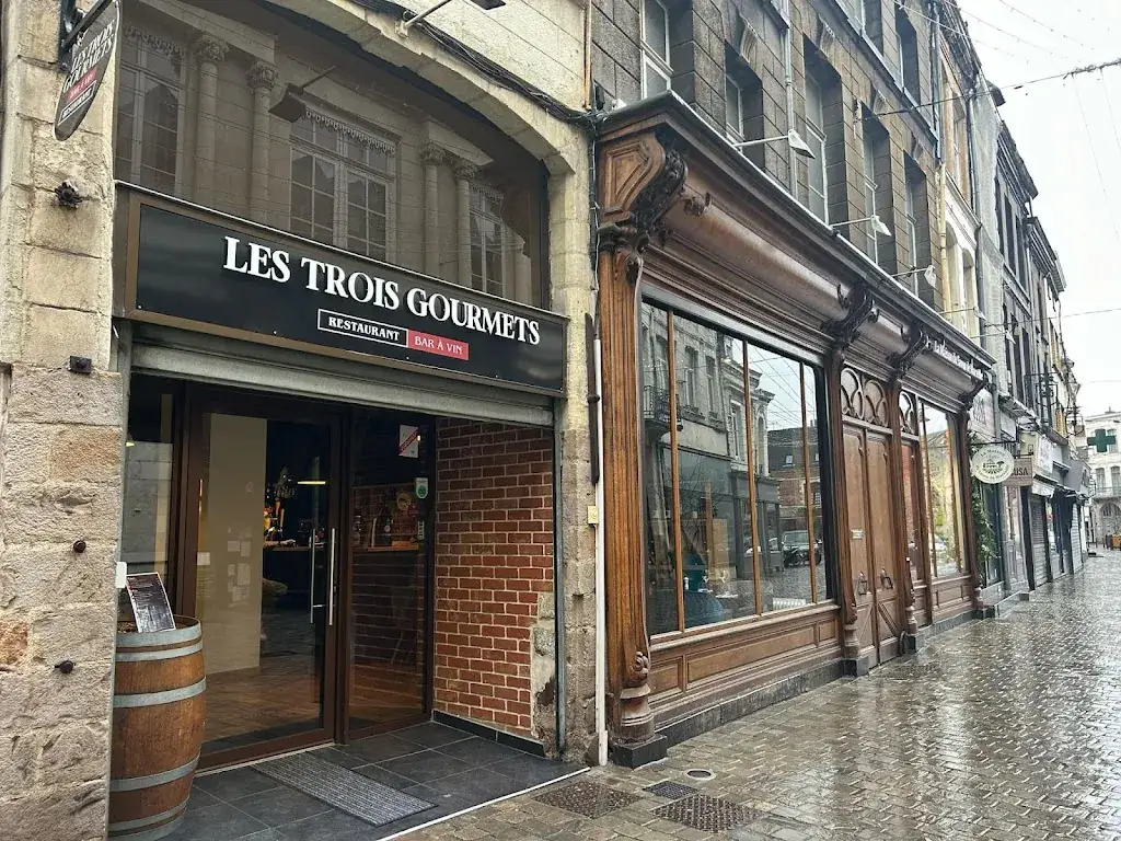 Les Trois Gourmets restaurant à Valenciennes