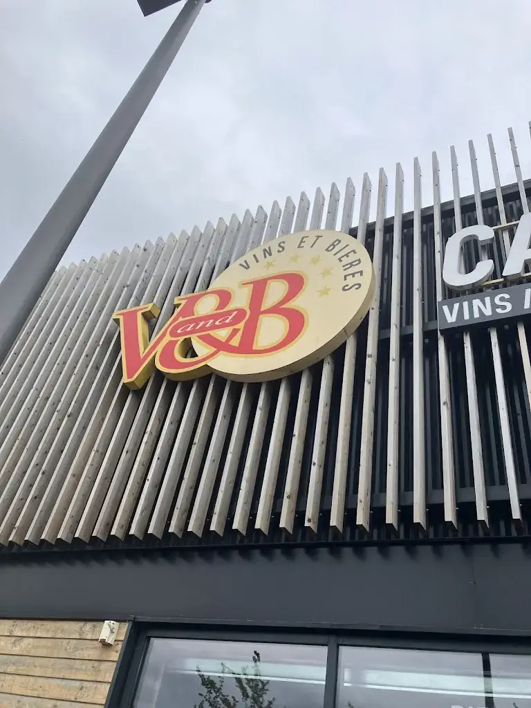 V and B Aulnoy-lez-Valenciennes_Aulnoy-lez-Valenciennes_slider_image_1