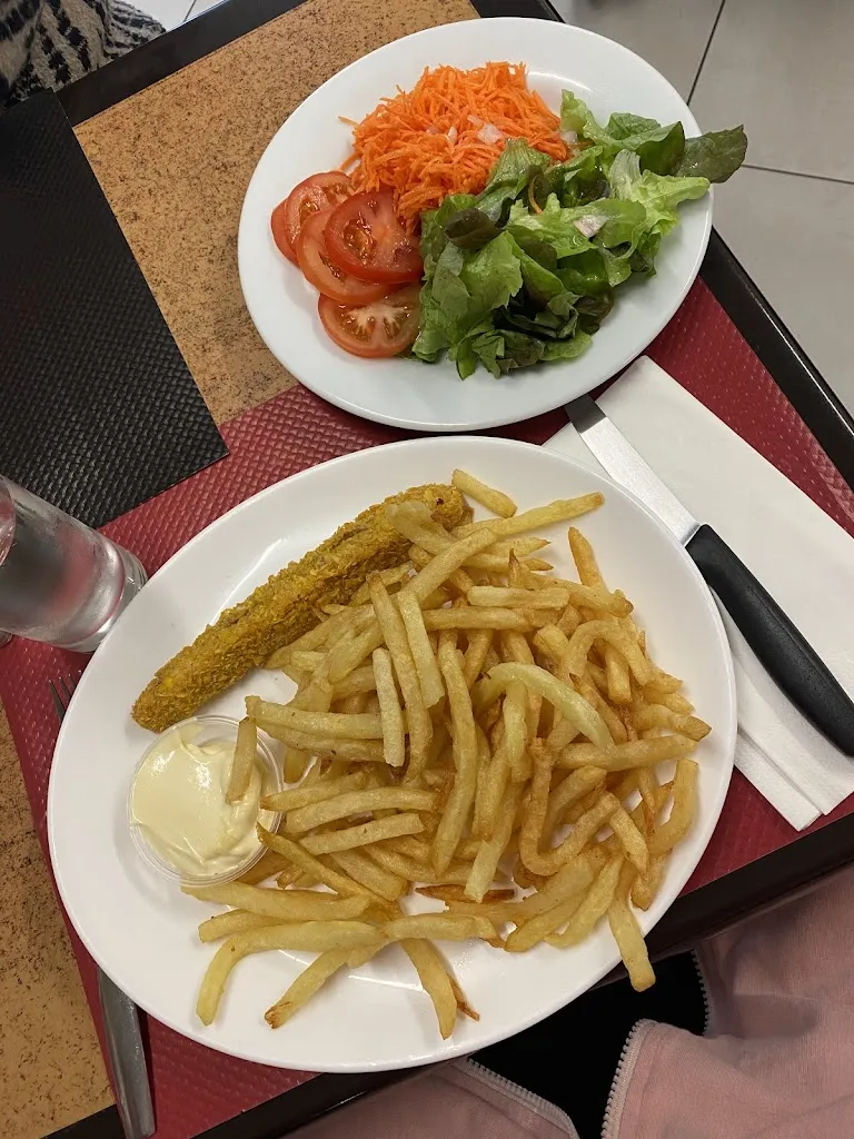 Marie FIRRERA - PISEDDU_Le Mathan_Aulnoye-Aymeries_review