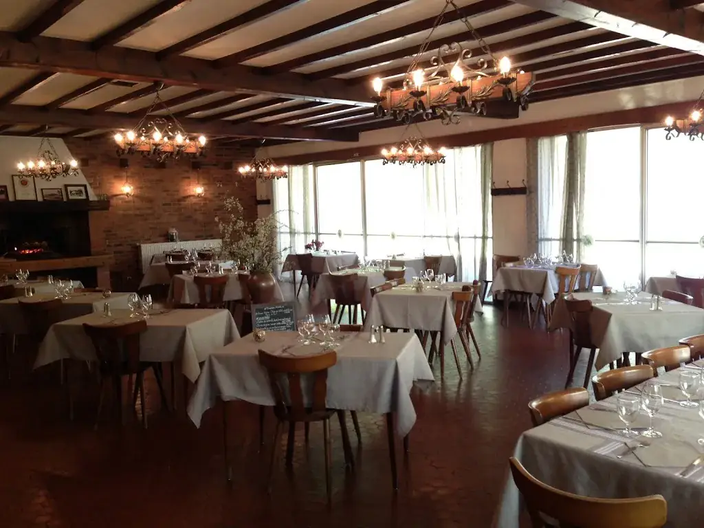 Auberge du Coucou_Locquignol_slider_image_1