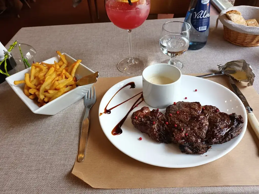 Auberge du Coucou_Locquignol_slider_image_2