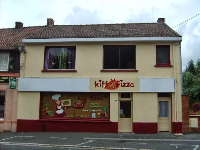 kiff frite Restaurant in Barlin