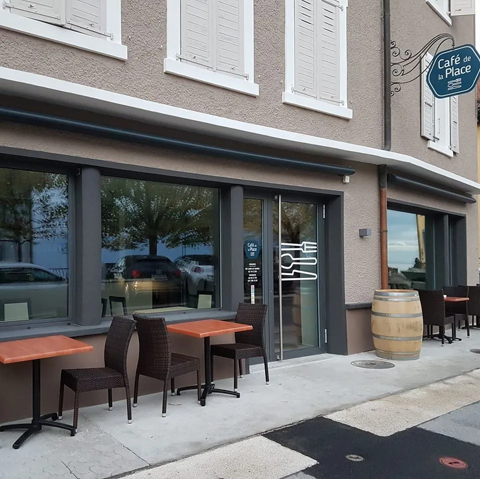 Café de la Place restaurant in Grandvaux