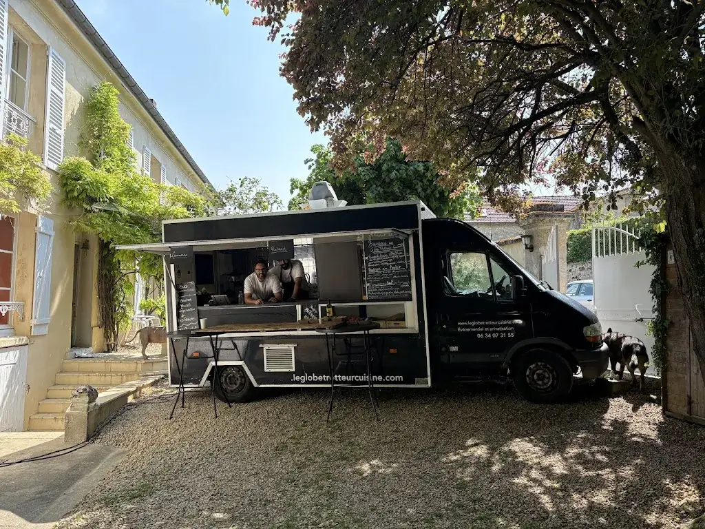 Carol EBERHARDT_Le Globe-Trotteur Cuisine_Beauchamp_review