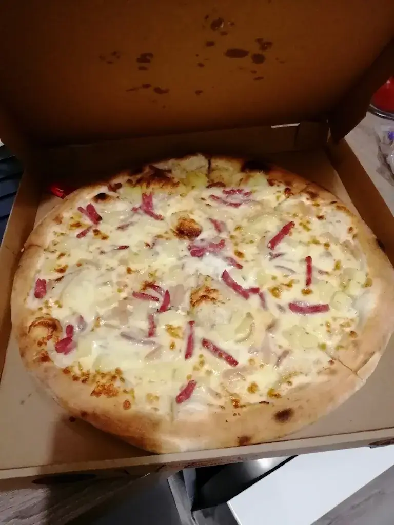 Menu_Pizza Service_Beauchamp_image_7