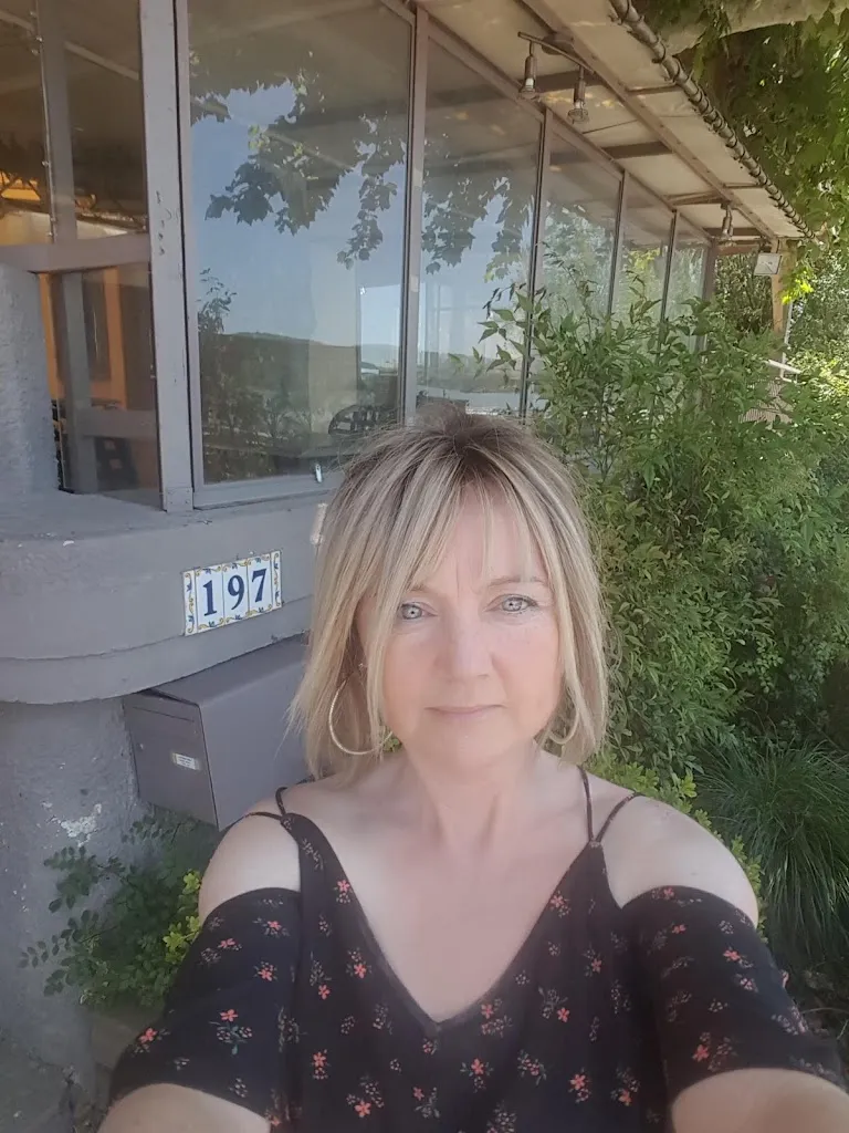 Maxine Bradley_Les Petites Voiles_Parcieux_recensione