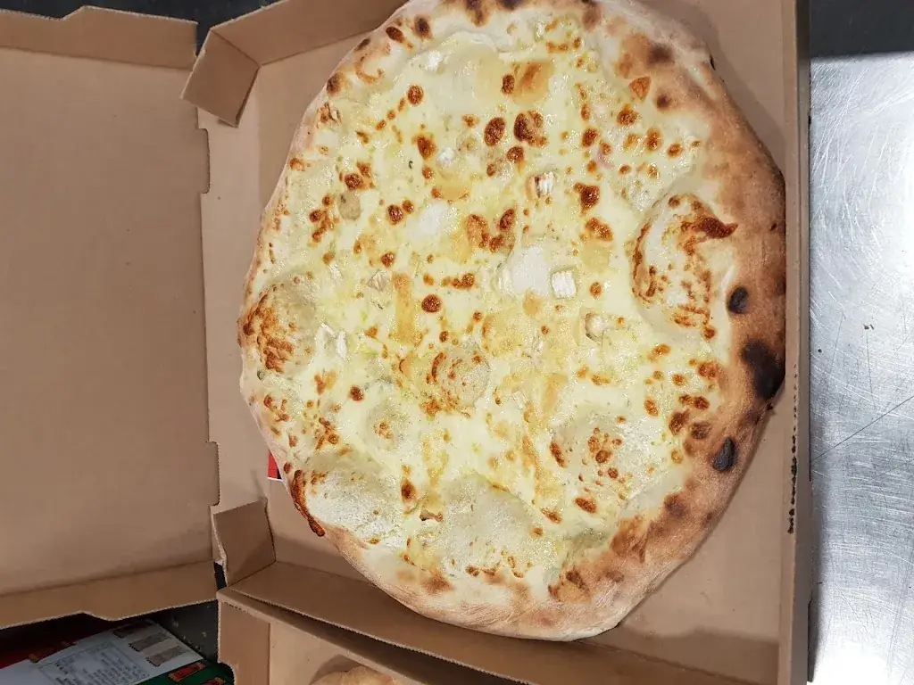 Menu_italian pizza_Beauchamp_image_5